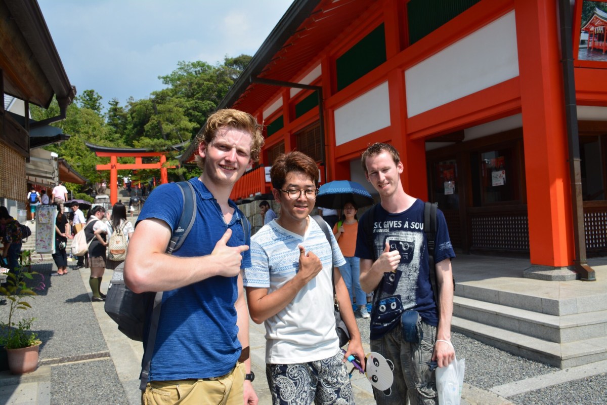 Happy to speak English