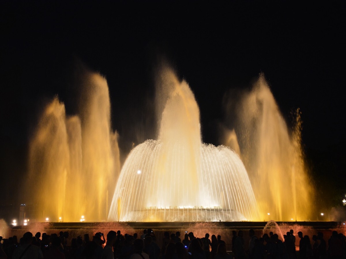 Oh no police, grab your stuff!