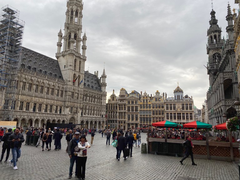 35577F0B-30D4-4F92-9FB3-BF3643032FAC